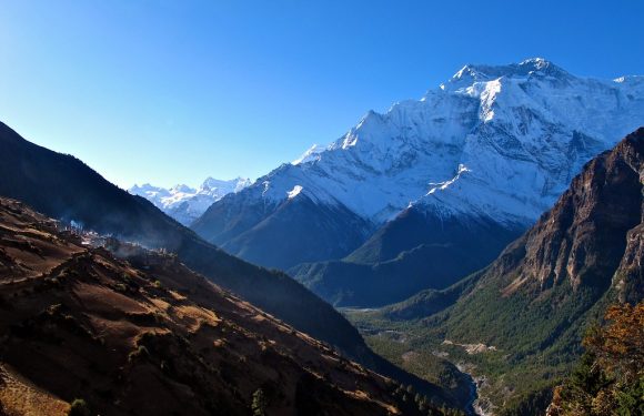 Annapurna Circuit Trek: Easy Guide to a Safe Adventure